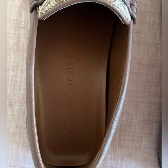 Coach Liam Driver Loafer in Signature Jacquard, like new condition. - Picture 4 of 7